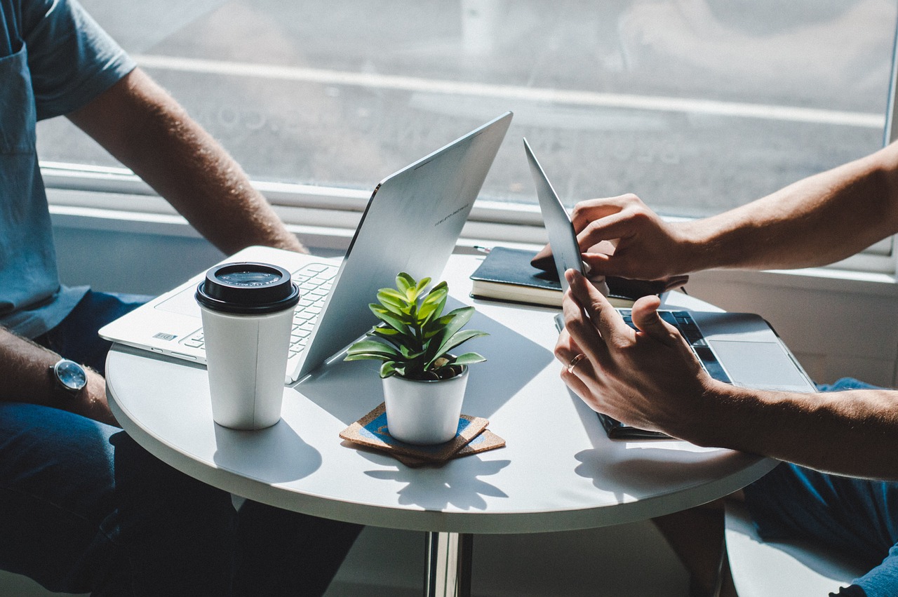 Pause méridienne : tout sur la pause déjeuner légale du salarié